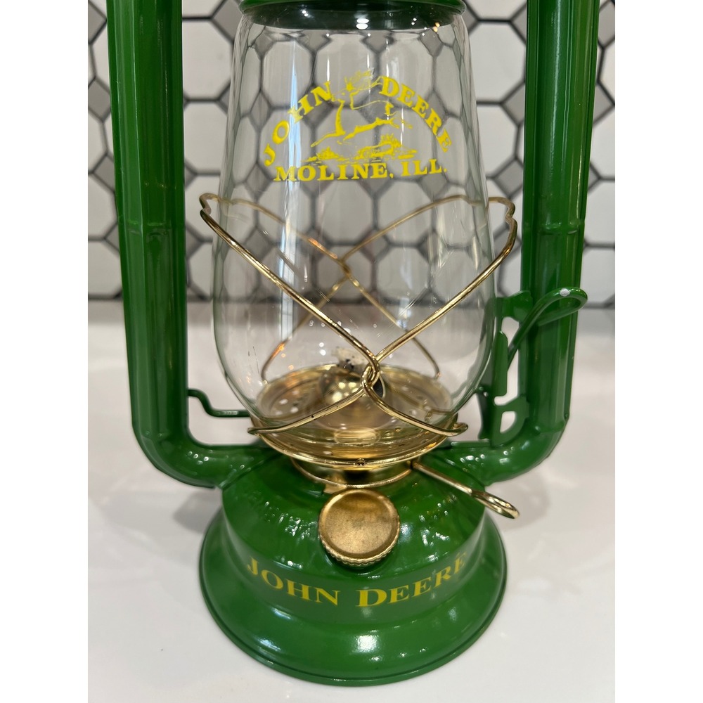 John Deere Kerosene Lantern Green Yellow Moline Ill Vintage Style Oil Lamp 12in - Picture 2 of 11